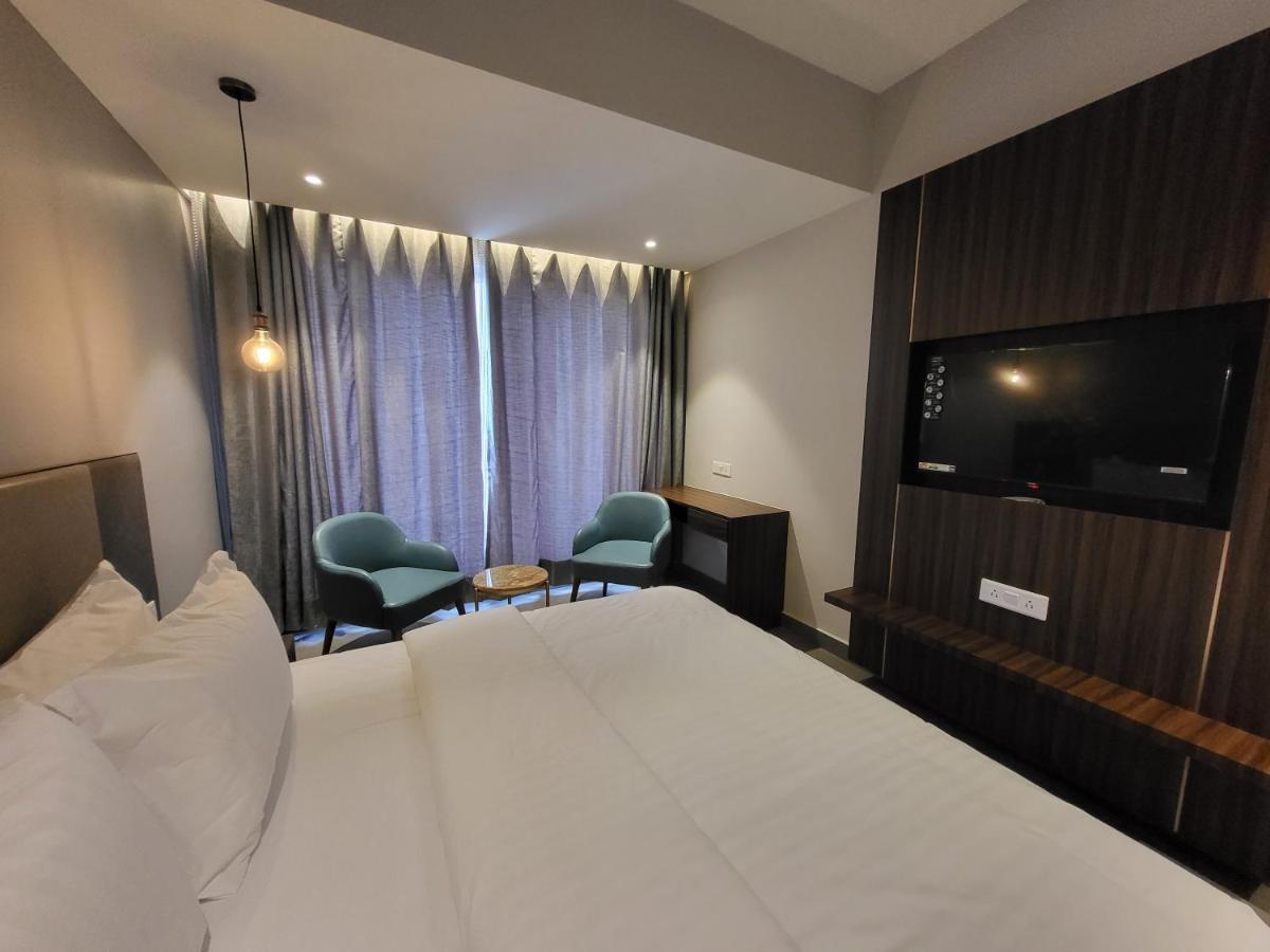 Belvedere Suites Greater Noida Ngoại thất bức ảnh