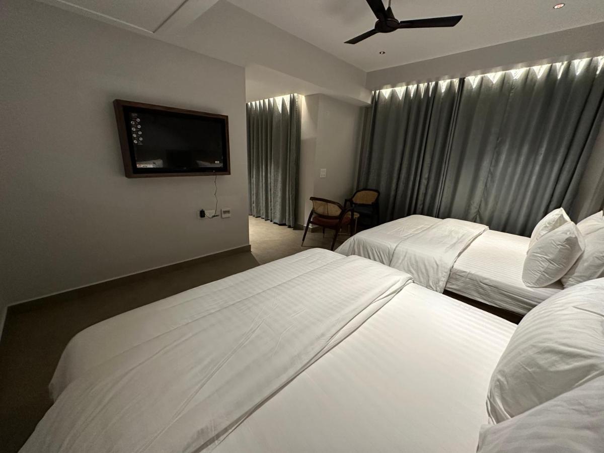 Belvedere Suites Greater Noida Ngoại thất bức ảnh
