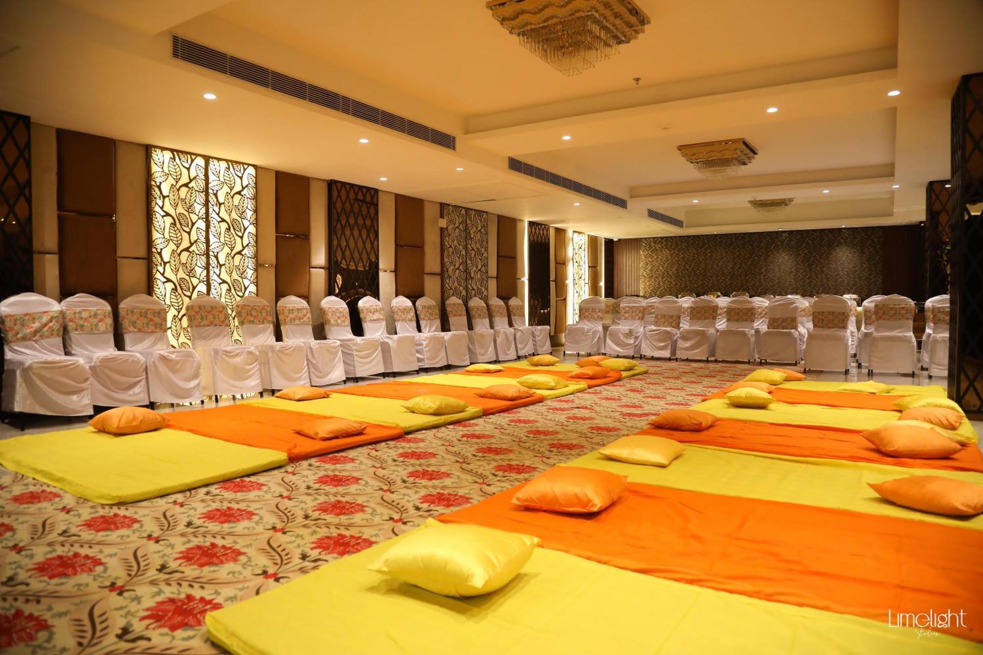 Belvedere Suites Greater Noida Ngoại thất bức ảnh