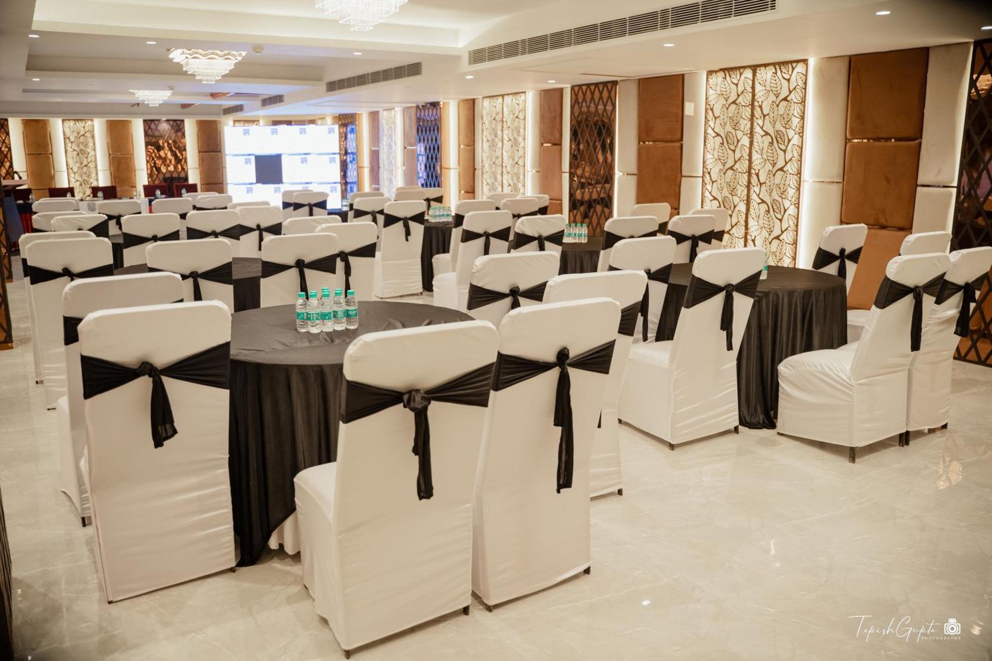 Belvedere Suites Greater Noida Ngoại thất bức ảnh