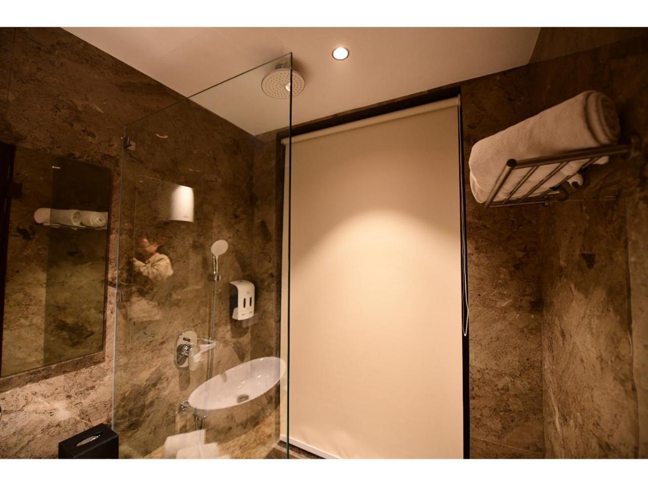 Belvedere Suites Greater Noida Ngoại thất bức ảnh